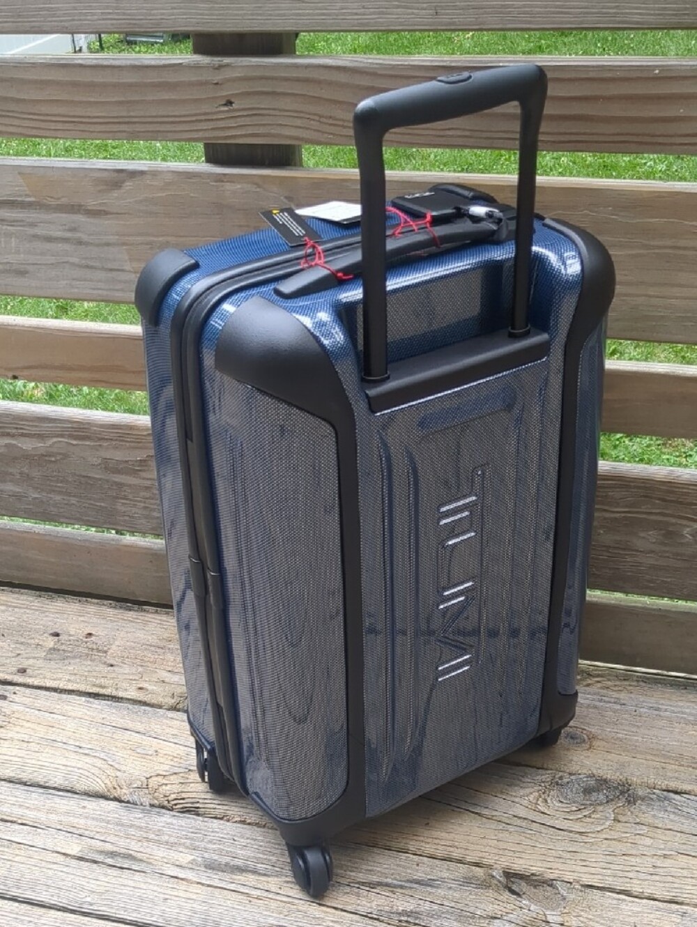 TUMI Hardshell Carry-On 22" Roller in Metallic Navy Blue/Black - Picture 3 of 11